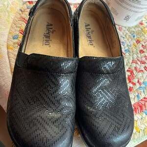 Alegria Keli Professional Black Dazzler Clogs Closed Toe